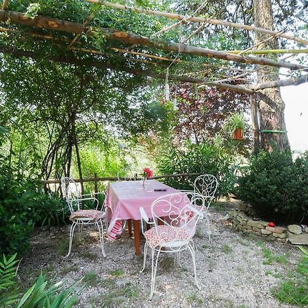 B&B Della Rosa Civitella D'Arna Экстерьер фото